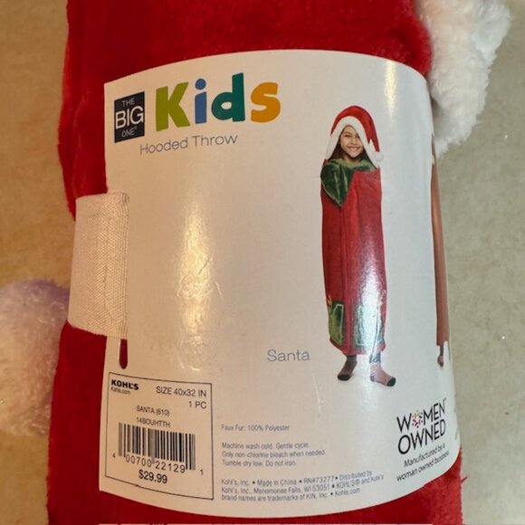 NWT Kids Santa Hooded Throw Blanket - Picture 2 of 4